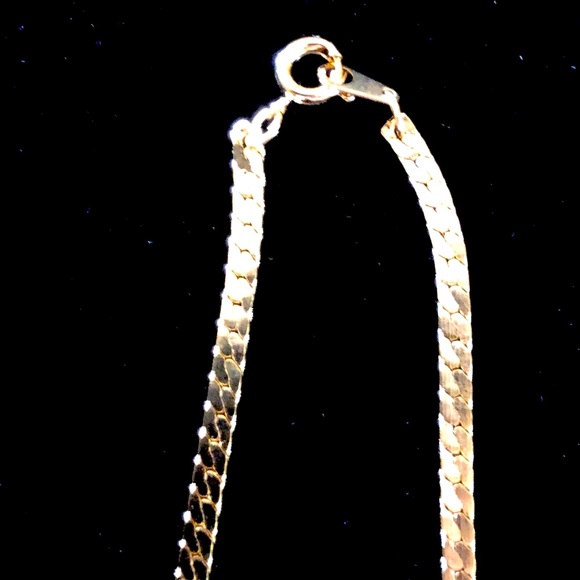 💛18kt Gold Plated Cubic Zarconia Heart Necklace💛 - Picture 4 of 4